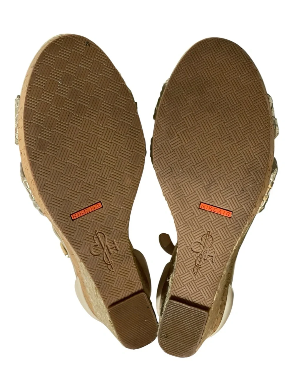 COLE HAAN NIKE AIR GOLD METALLIC WEDGE ESPADRILLES SZ 9 MED